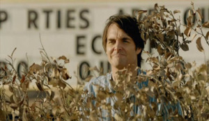 Last Man On Earth 'Some Friggin Fat Guy' Phil Spying BagoGames